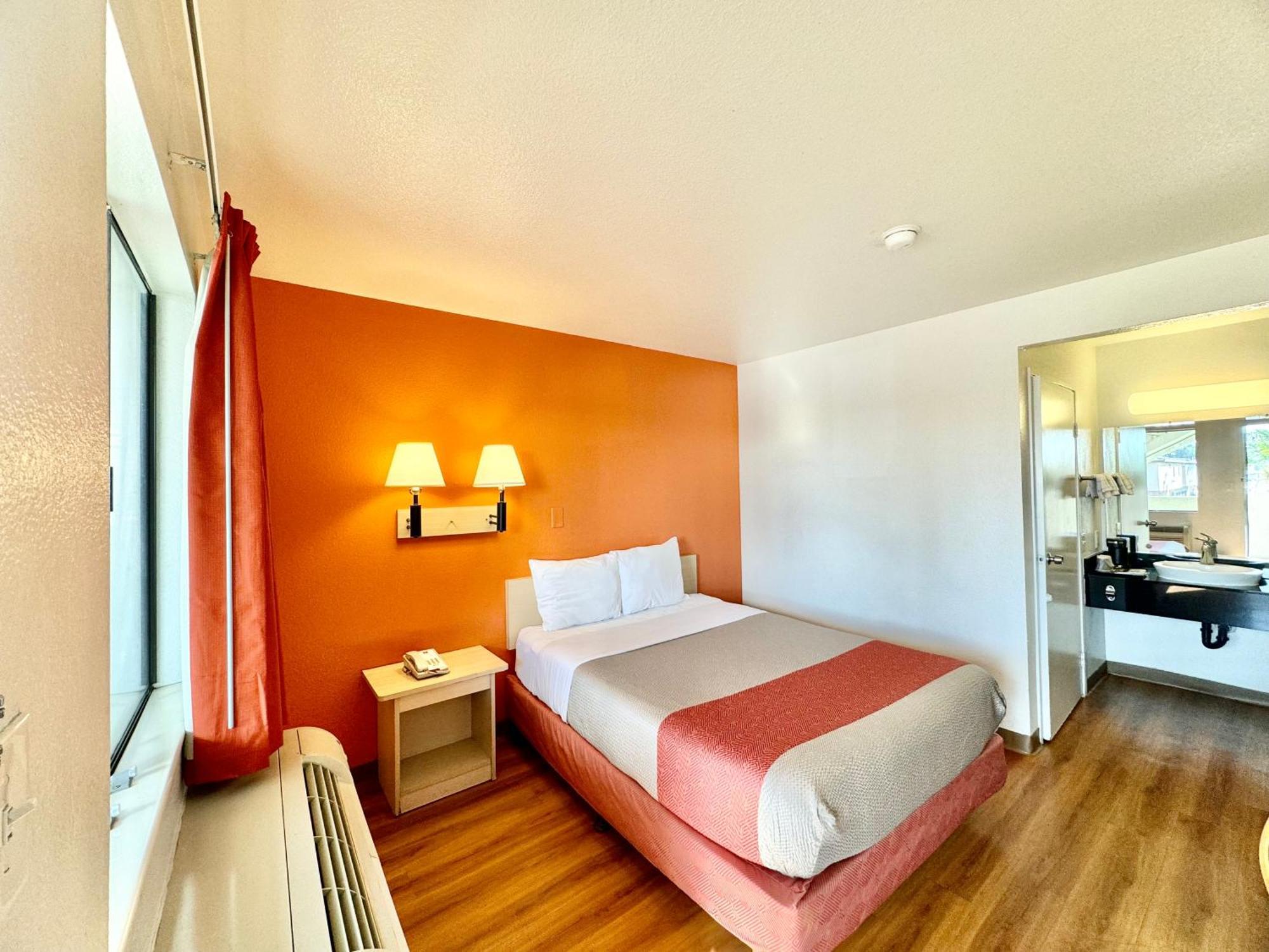 Motel 6-Bellflower, Ca - Los Angeles Extérieur photo