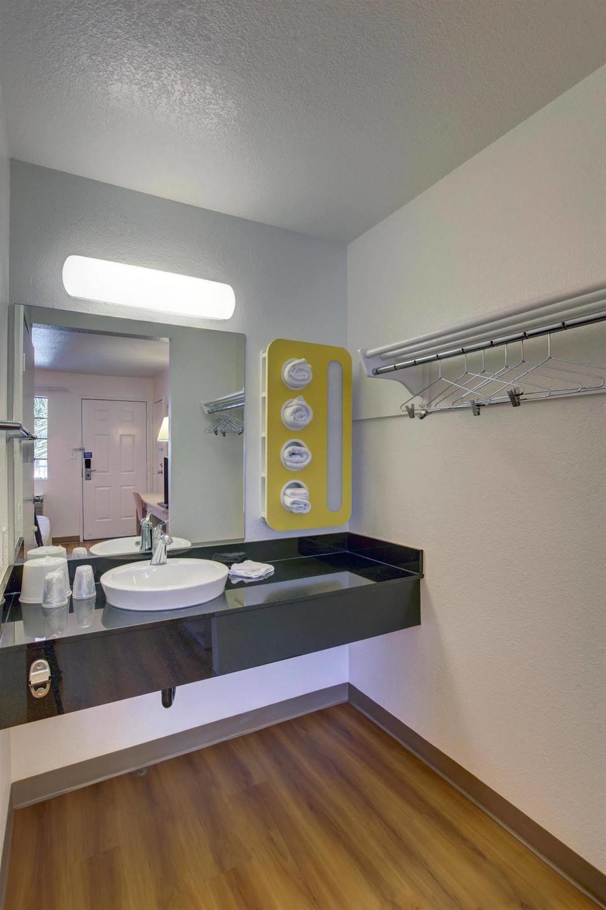 Motel 6-Bellflower, Ca - Los Angeles Extérieur photo